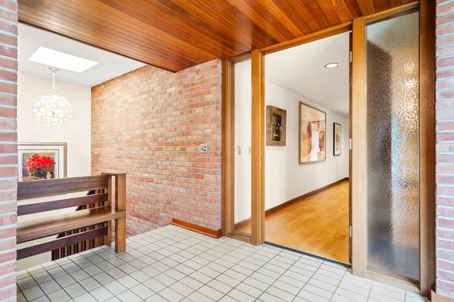 276 Indian River Place, Ann Arbor, MI 48104