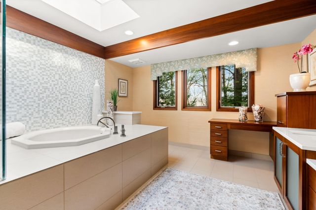 276 Indian River Place, Ann Arbor, MI 48104