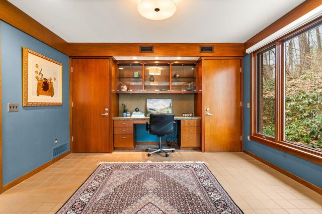 276 Indian River Place, Ann Arbor, MI 48104