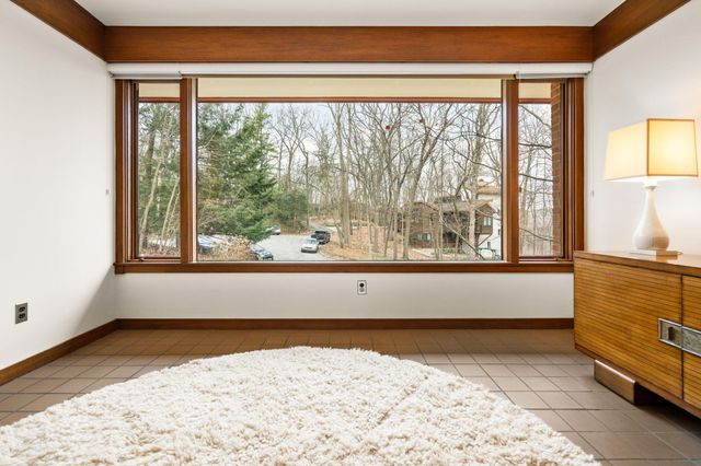 276 Indian River Place, Ann Arbor, MI 48104