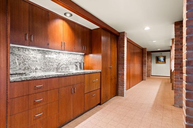 276 Indian River Place, Ann Arbor, MI 48104