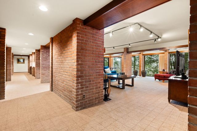 276 Indian River Place, Ann Arbor, MI 48104