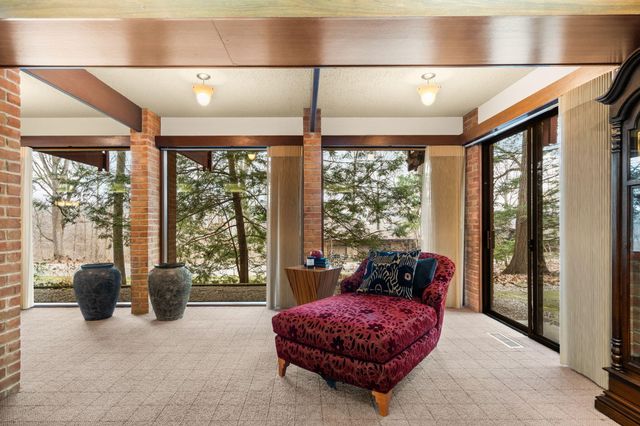 276 Indian River Place, Ann Arbor, MI 48104