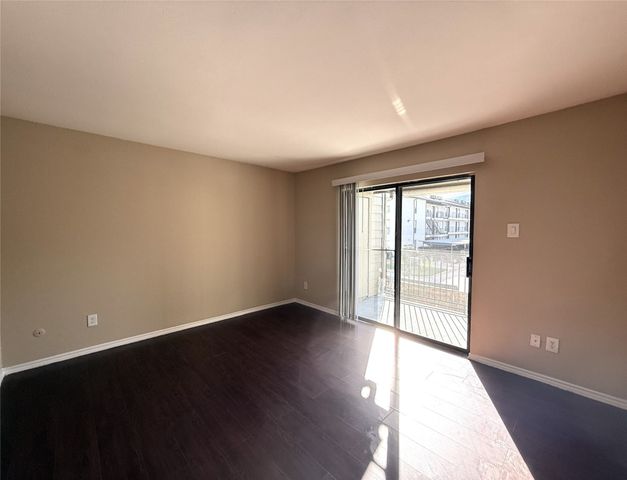 5335 Bent Tree Forest Drive 240, Dallas, TX 75248