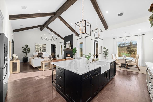 204 Swift Drive, Aledo, TX 76008