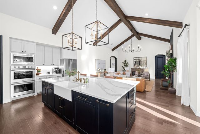 204 Swift Drive, Aledo, TX 76008