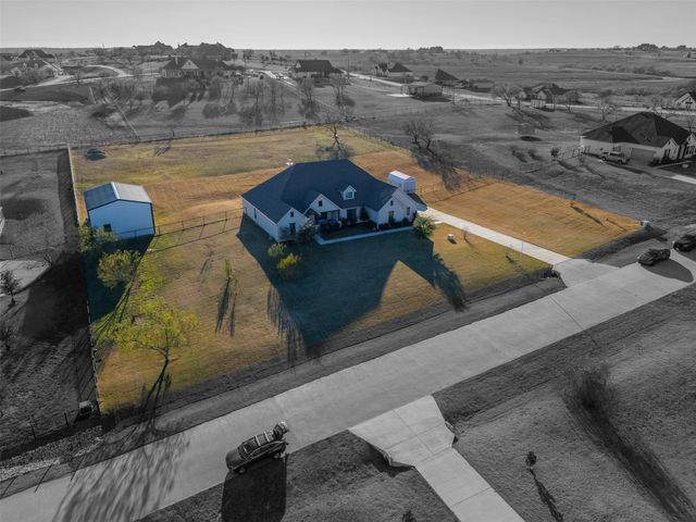 204 Swift Drive, Aledo, TX 76008