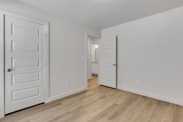 6333 Poppy Dr, Midland, TX 79705