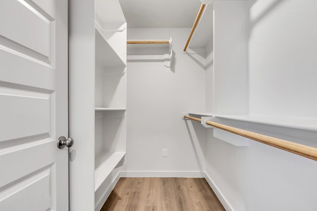 6333 Poppy Dr, Midland, TX 79705