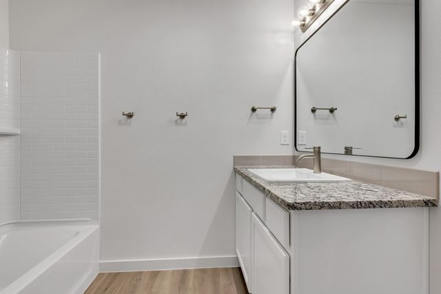 6333 Poppy Dr, Midland, TX 79705