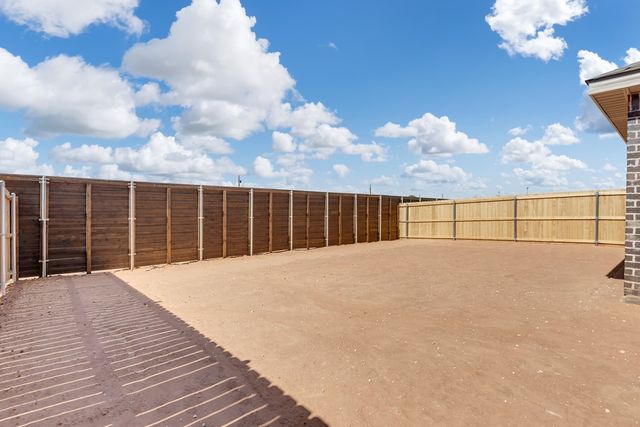 6333 Poppy Dr, Midland, TX 79705