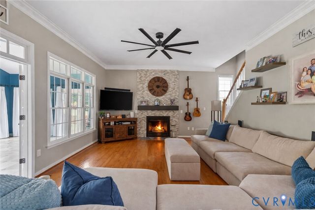 9473 Indianfield Dr, Mechanicsville, VA 23116