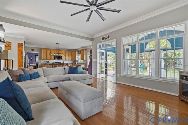 9473 Indianfield Dr, Mechanicsville, VA 23116