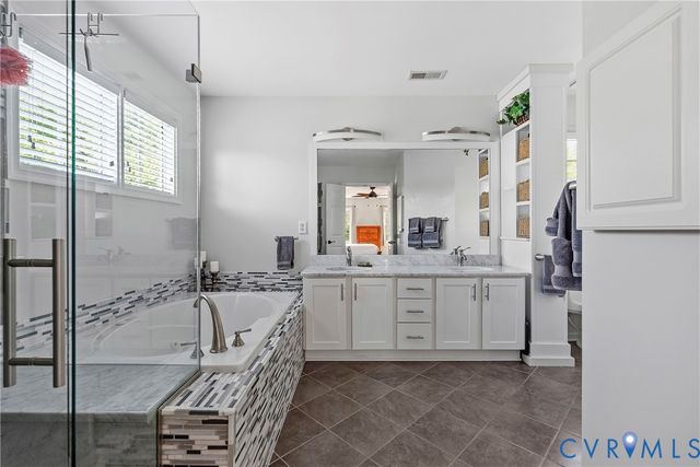 9473 Indianfield Dr, Mechanicsville, VA 23116