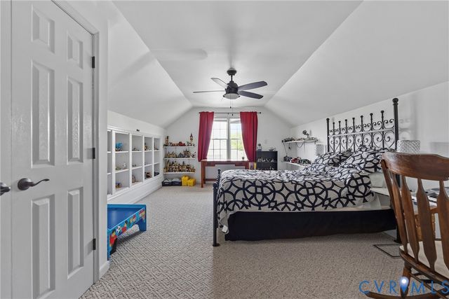 9473 Indianfield Dr, Mechanicsville, VA 23116