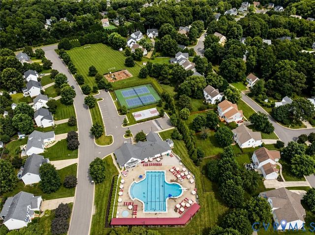 9473 Indianfield Dr, Mechanicsville, VA 23116