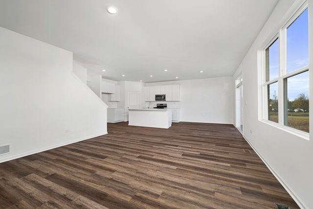 15130 W Oxford Lane, Manhattan, IL 60442