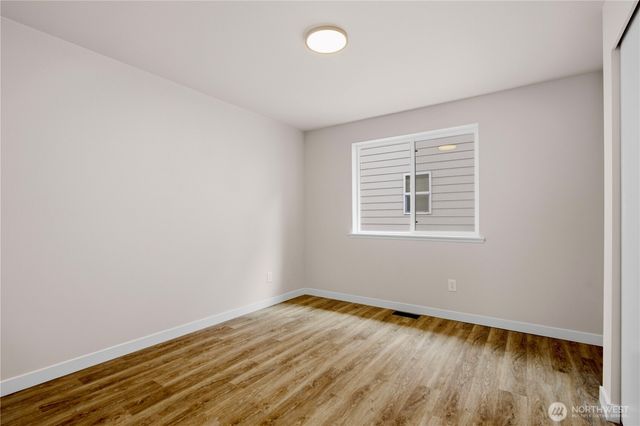 4335 NE 2nd Ct, Renton, WA 98059