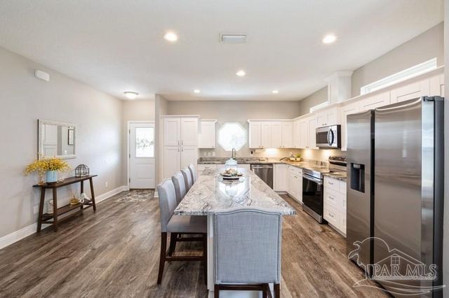 1903 Esplanade St, Navarre, FL 32566