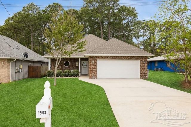 1903 Esplanade St, Navarre, FL 32566
