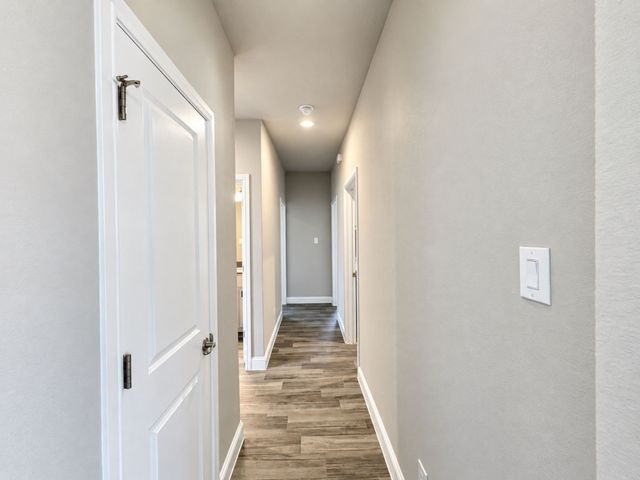 3628 W Walnut Ridge Drive, Grand Prairie, TX 76065