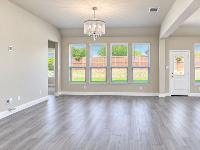 3628 W Walnut Ridge Drive, Grand Prairie, TX 76065