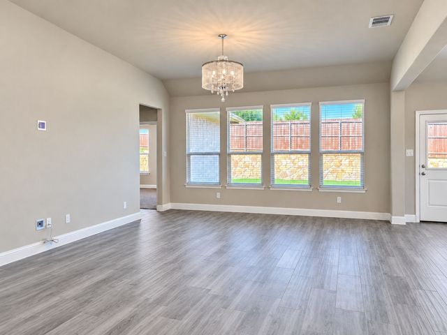 3628 W Walnut Ridge Drive, Grand Prairie, TX 76065