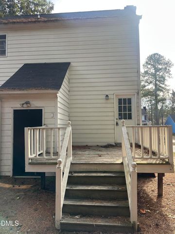 7209 Ewing Place, Raleigh, NC 27616