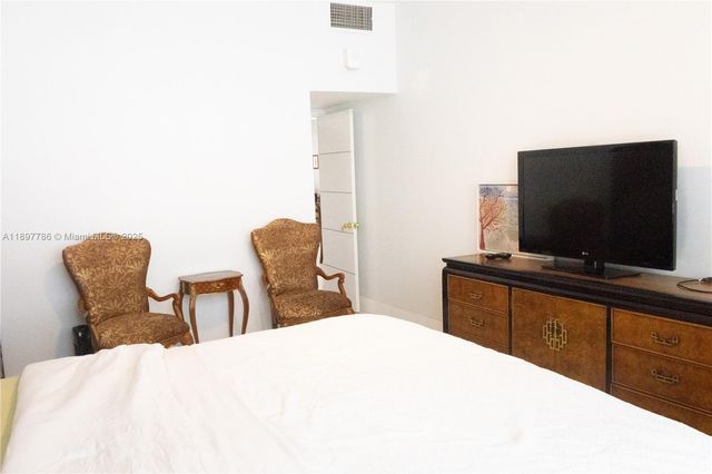 5005 Collins Ave 1523, Miami Beach, FL 33140