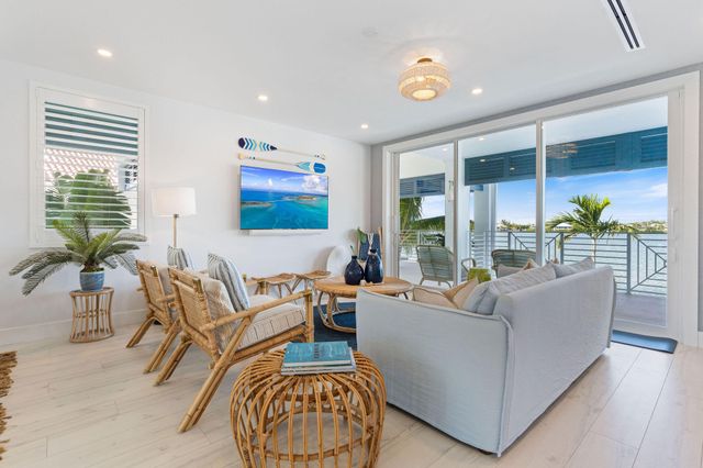 16745 Tamarind Road, Sugarloaf Key, FL 33042