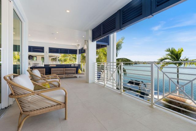 16745 Tamarind Road, Sugarloaf Key, FL 33042