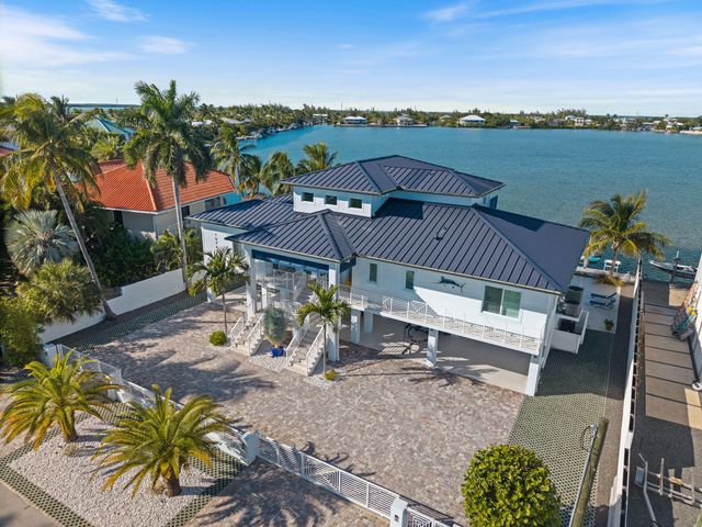 16745 Tamarind Road, Sugarloaf Key, FL 33042