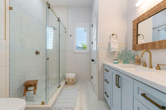 16745 Tamarind Road, Sugarloaf Key, FL 33042