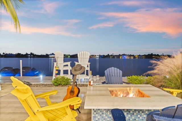 16745 Tamarind Road, Sugarloaf Key, FL 33042