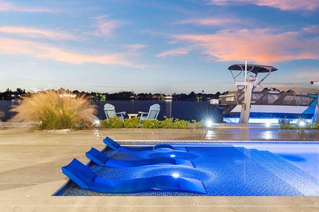 16745 Tamarind Road, Sugarloaf Key, FL 33042