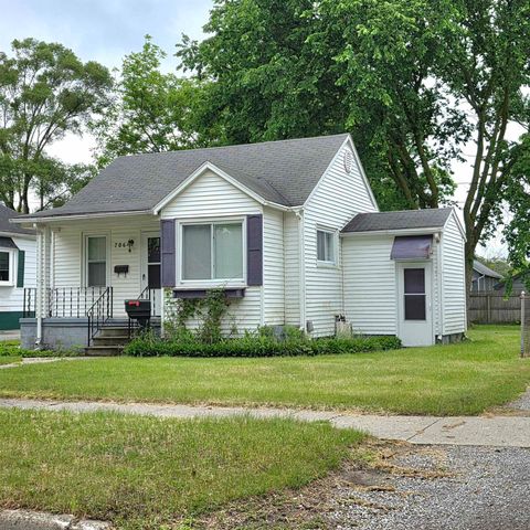 706 Oak Street, Essexville, MI 48732