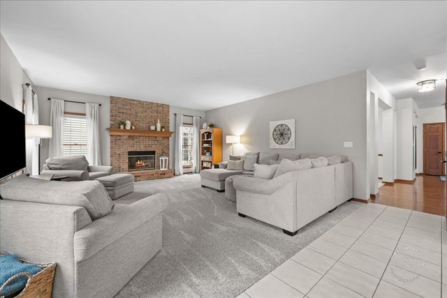 N515 Armstrong Lane, Geneva, IL 60134