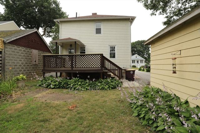 11 Elinor Rd, Weymouth, MA 02190