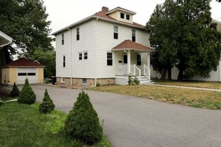 11 Elinor Rd, Weymouth, MA 02190