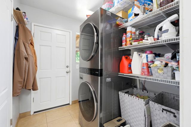 876 Cardoza, Tulare, CA 93274