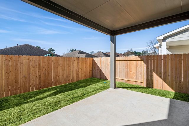 9745 Enclave Ridge Road, Willis, TX 77318