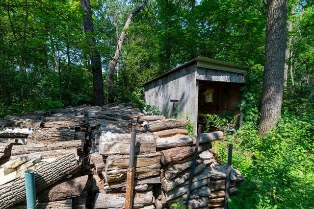 27130 89th Street, Salem, WI 53168