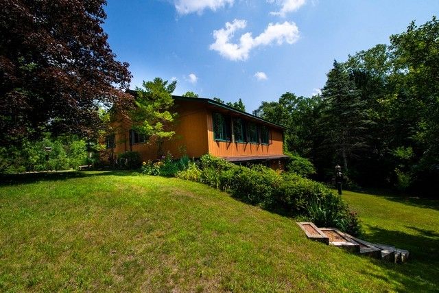 27130 89th Street, Salem, WI 53168