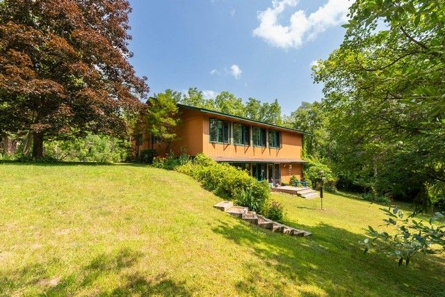 27130 89th Street, Salem, WI 53168