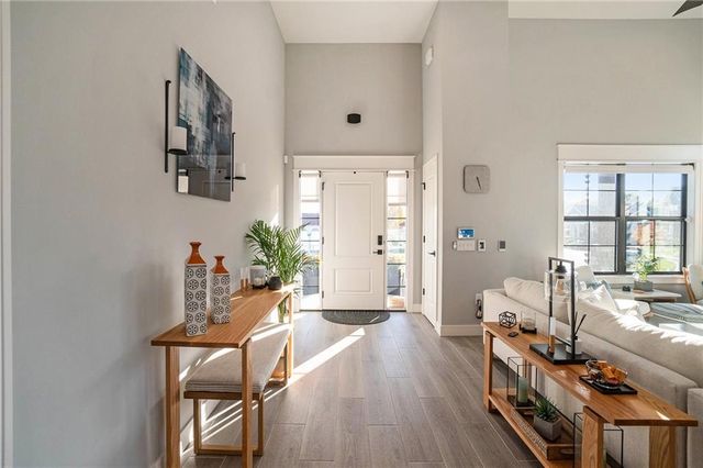 3238 SW Pergola Park Drive, Lee's Summit, MO 64081