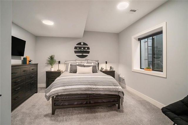 3238 SW Pergola Park Drive, Lee's Summit, MO 64081