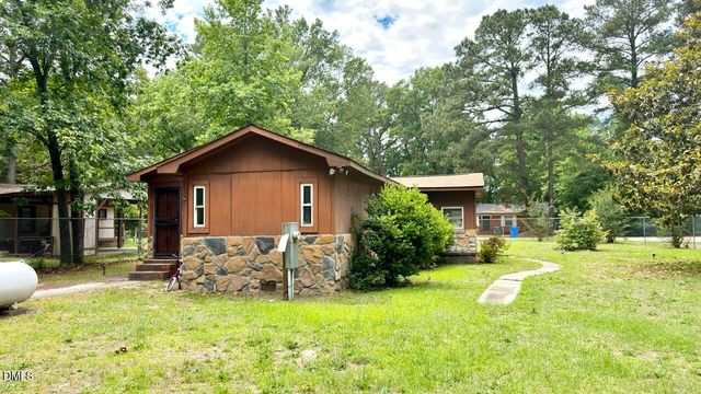 7014 Zepher Road, Fayetteville, NC 28311