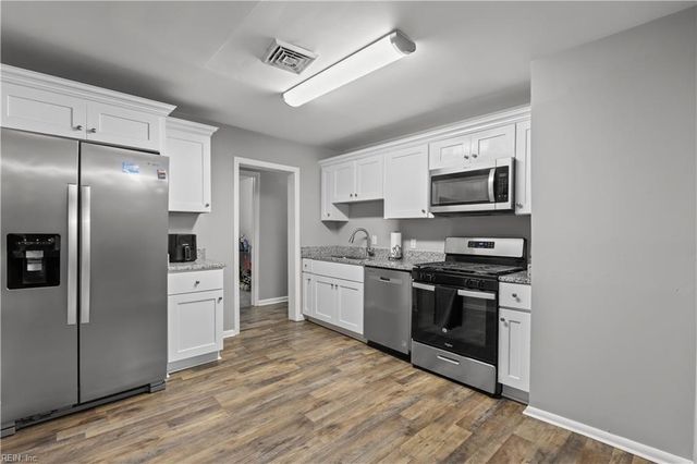 13 Neville Street ST, Portsmouth, VA 23701