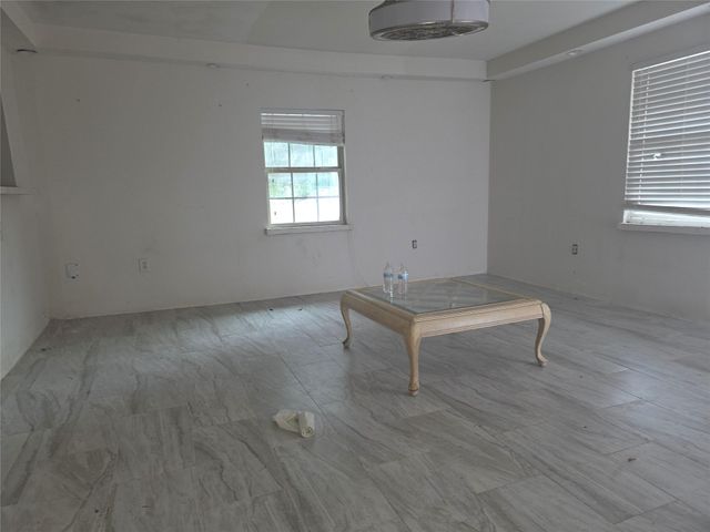 269 County Road 3416, Cleveland, TX 77327