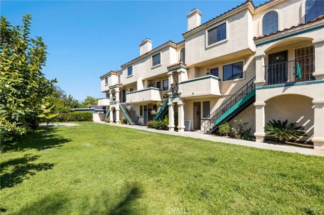 11033 Old River School Road 8, Downey, CA 90241